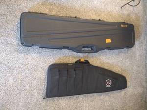 lot 97 image: Bull Dog and Plano Gun Case