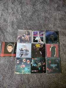 lot 84 image: 10 records Van Halen, Reo Speedwagon, Deep Purple Who Do we think we are, Gary Numan, Bob Seger, The Moody Blues