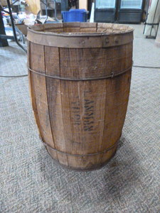 lot 31 image: Vintage Wooden Nail Keg
