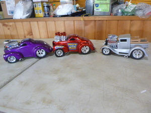 lot 59 image: 3 Die Cast Muscle Cars