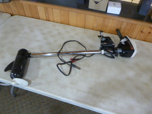 lot 3 image: Minn Kota 55 Trolling Motor