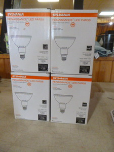 lot 86 image: 4 Sylvania Renaissance LED PAR38 Light Bulbs
