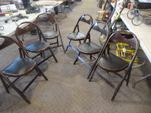 6 Vintage Brentwood Style Folding Chairs