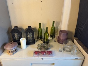 lot 31 image: Various Candle Holders and Wine Items