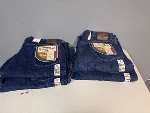 lot 88 image: Four Pair Wrangler Rugged Wear Relaxed Fit Jeans (Size 40 x 36)