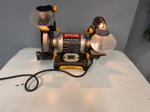 lot 3 image: Ryobi 6 Bench Grinder