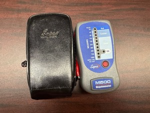 lot 114 image: Supco M500 Megohmmeter