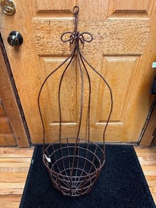 lot 120 image: 42 Wrought Iron Balloon Hanging Basket 14 Diameter 42 to hanging hook.