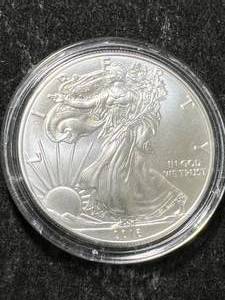 lot 27 image: 2016 AMERICAN SILVER EAGLE 1 TROY OZ .999 FINE SILVER IN AIRTITE