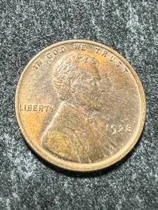 lot 30 image: 1928 US WHEAT CENT BU