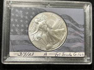 lot 31 image: 2023 AMERICAN SILVER EAGLE 1 TROY OZ .999 FINE SILVER IN CASE