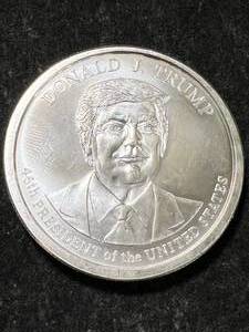 lot 54 image: 2 TROY OZ .999 FINE SILVER DONALD TRUMP ROUND