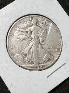 lot 67 image: 1946 US WALKING LIBERTY HALF DOLLAR