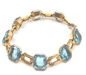 lot 77 image: 10K Bracelet- 7.27, 20.63 grams