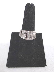 lot 82 image: Sterling Silver & Cubic Zirconia Ring- Size 8.75