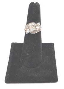 lot 94 image: Sterling Silver & Cubic Zirconia Ring- Size 5.75