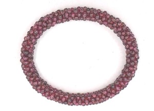 lot 113 image: Garnet Bead Bracelet - Approx 138.5 Carat Total Weight