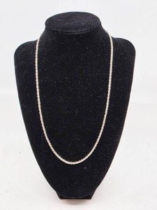 lot 120 image: Sterling Silver Chain Link Necklace- 6.27 grams