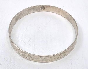 lot 123 image: Taxco Sterling Silver Mexican Bangle Bracelet- 8