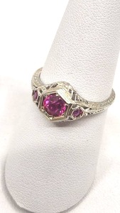 lot 11 image: Gorgeous Ruby Ring in 18k White Gold - Size 7.5