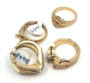 lot 55 image: Retired Jewelry Makers Lot #3 - 4 Gold Ring Blanks - 1 Stamped 10K - 24.48g