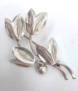 lot 233 image: Sterling Silver Denmark Hermann Siersbol Brooch Pin