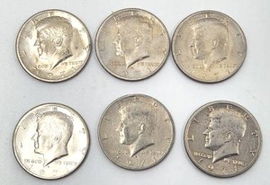 lot 225 image: Lot of 6 1971 Kennedy Half Dollars