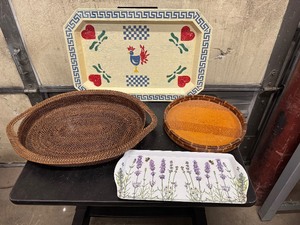 lot 55 image: Four Unique Vintage Serving Trays