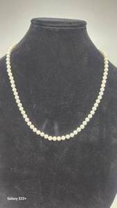 lot 30 image: Vintage 14k and Pearl 23 Necklace - 31.25g