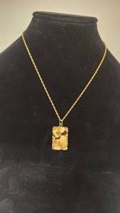 lot 44 image: Large Italy Murano Glass Pendant on a Thick 12k GF 18 Rope Chain - 12.82g