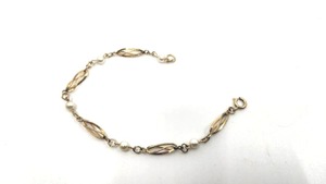 lot 77 image: Very Nice 12k yellow gold and pearl bracelet - 8