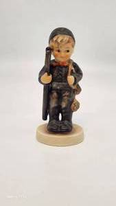 lot 85 image: Vintage 1940s-Era Hummel Chimney Sweep Figurine 12 20