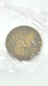 lot 13 image: North American Hunting Club - Big Game Collectors Series Medallion - Whitetail Deer