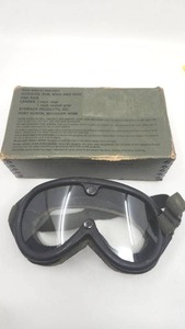 lot 90 image: Very Cool Vintage Stemaco Products Vietnam-Era Military Goggles