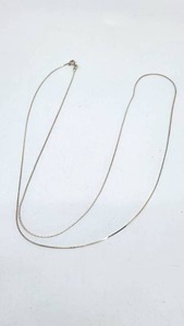 lot 124 image: Nice 30 Sterling Silver Chain