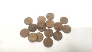 lot 155 image: Lot of 18 Unsearched Wheat Pennies - Dates Range from 1917 to 1957