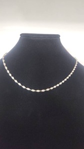 lot 179 image: 20 Italy Sterling Silver Twist Necklace