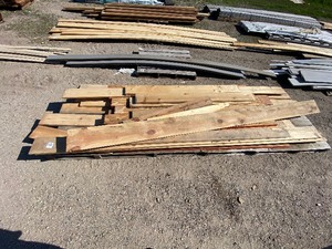lot 16 image: 2x6 & 2x4 variety