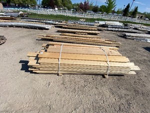 lot 29 image: 2x4 & 2x6 variety