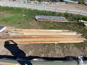 lot 169 image: Variety of trim boards