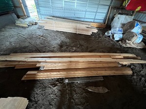 lot 27 image: Plain 4 wide shiplap and variety.
