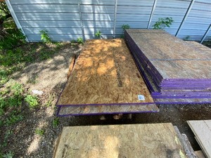 lot 95 image: 4x8 tongue and groove plywood 34