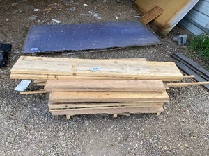 lot 110 image: 2x4, 2x6, and 2x8 1 Round stock