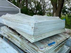 lot 105 image: 4x8 1 tongue & groove styrofoam