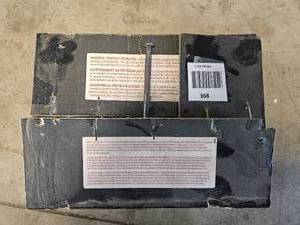 lot 368 image: 10 spikes 2 cases