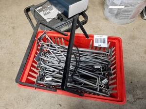 lot 369 image: pegboard hangers
