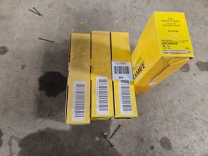 lot 384 image: T25 screw bits
