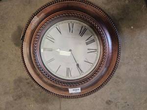 lot 596 image: Clock