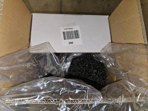 lot 396 image: 23,000 drywall screws