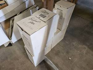 lot 365 image: TrimSiding paintstain